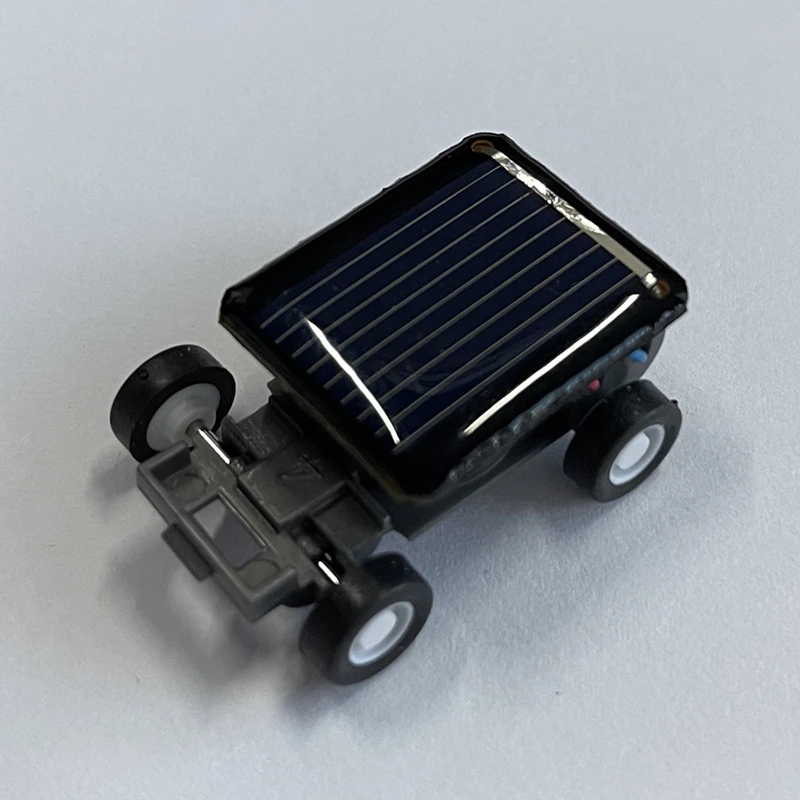 سيارة صغيرة تعمل بالطاقة الشمس - مراجعة Renewable Energy Demonstration Kit وسعره