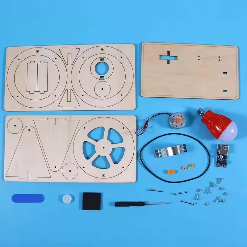 مجموعة علمية لصنع مولد يدوي، أ - مراجعة Renewable Energy Demonstration Kit وسعره